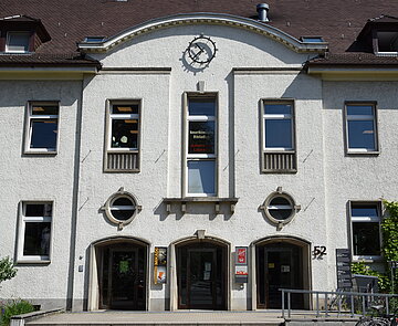 Ein Foto der Amerikanischen Bibliothek